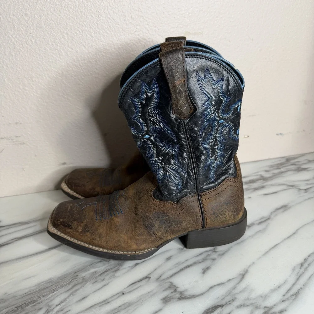 Ariat tombstone western
